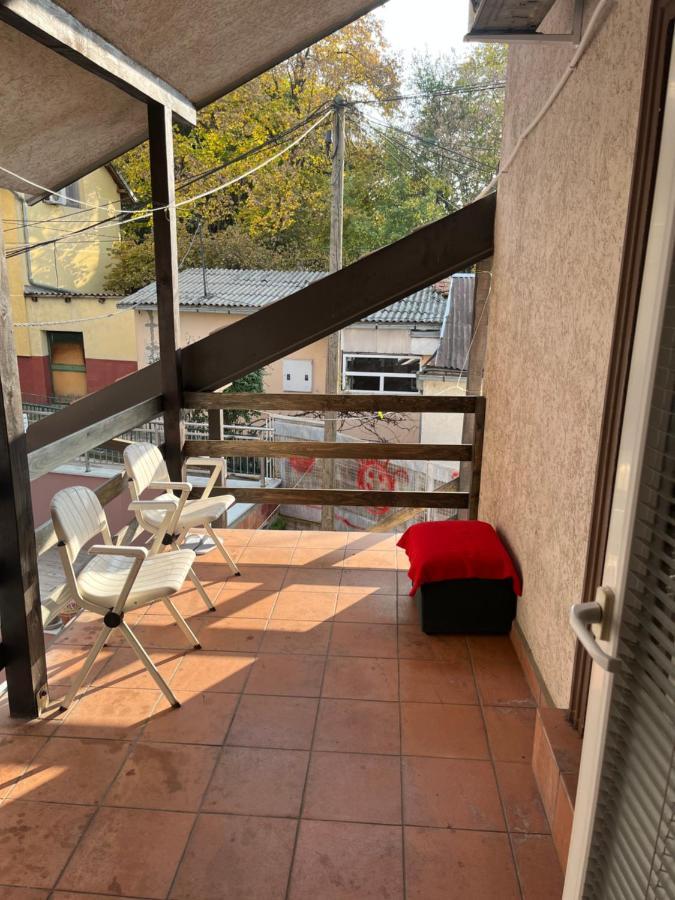 中华楼 - Belgrado Exterior foto