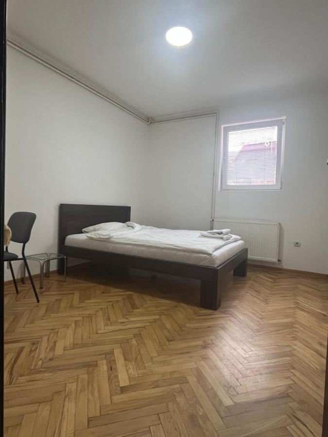 中华楼 - Belgrado Exterior foto