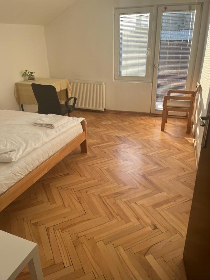 中华楼 - Belgrado Exterior foto