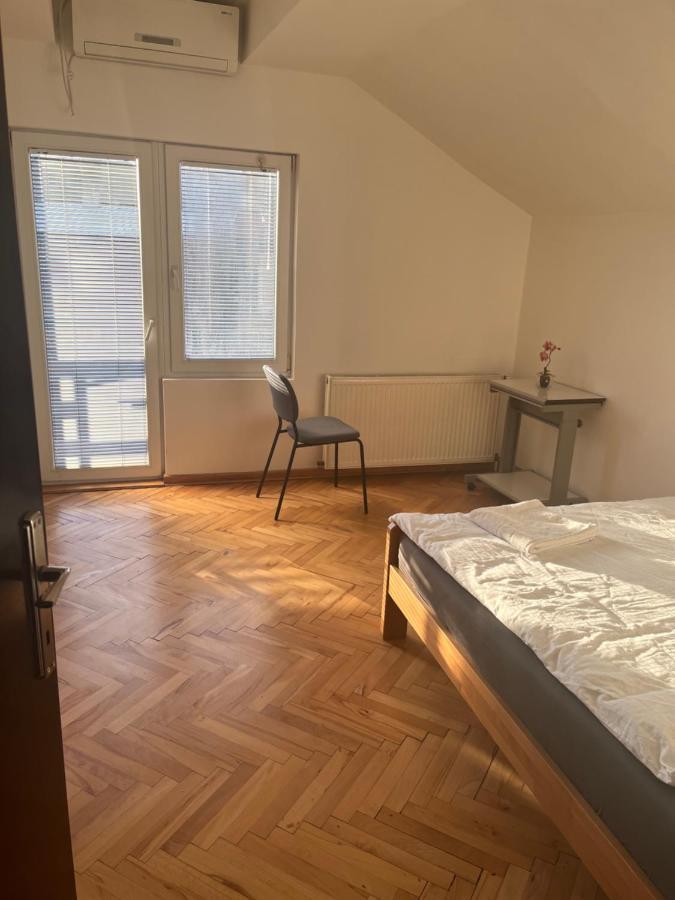 中华楼 - Belgrado Exterior foto
